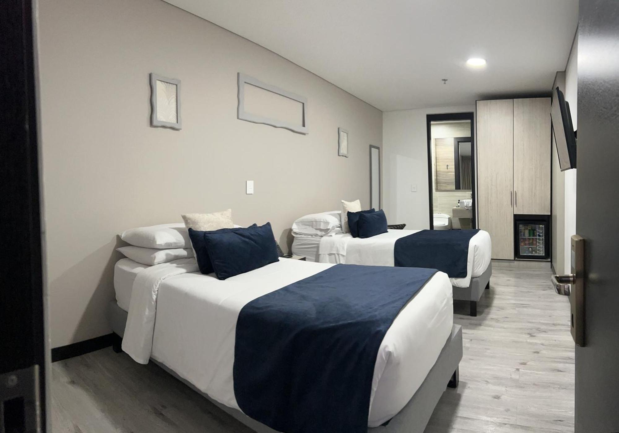 Hotel Wlh Silver Corferias Богота Екстер'єр фото