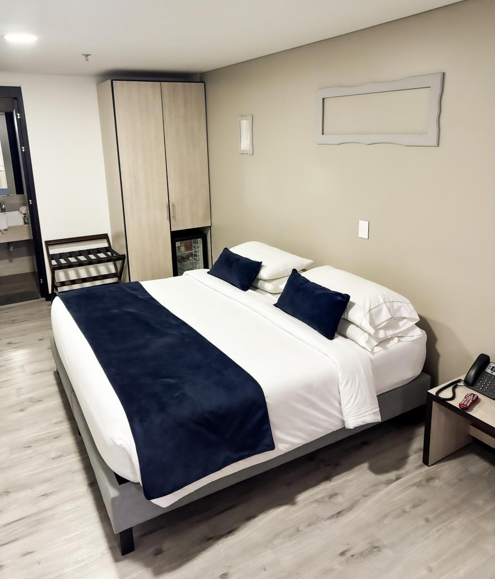 Hotel Wlh Silver Corferias Богота Екстер'єр фото