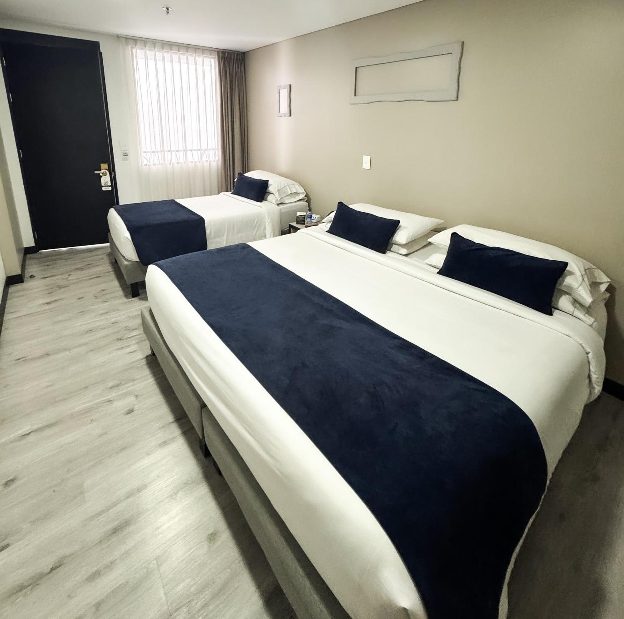 Hotel Wlh Silver Corferias Богота Екстер'єр фото