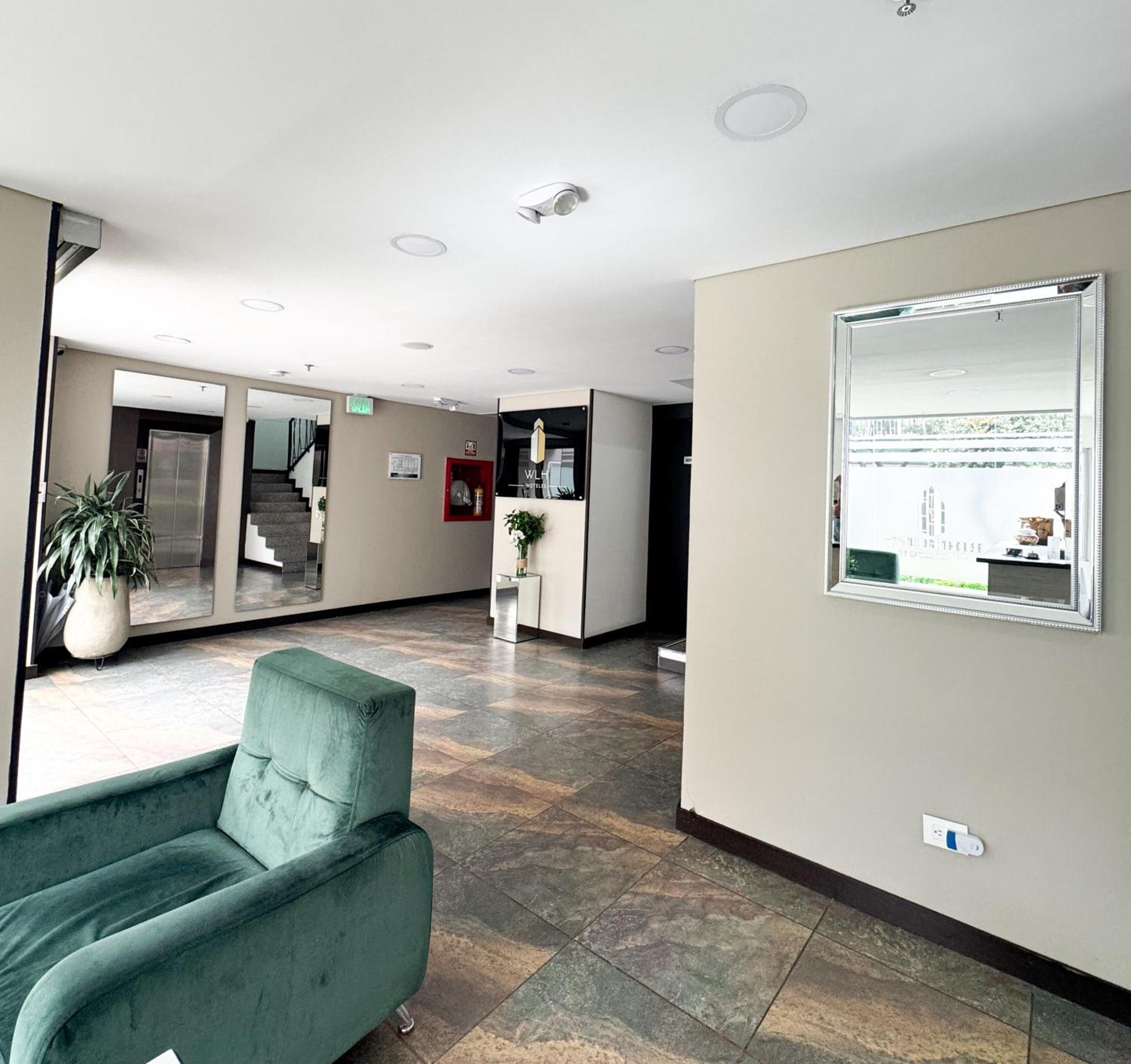Hotel Wlh Silver Corferias Богота Екстер'єр фото