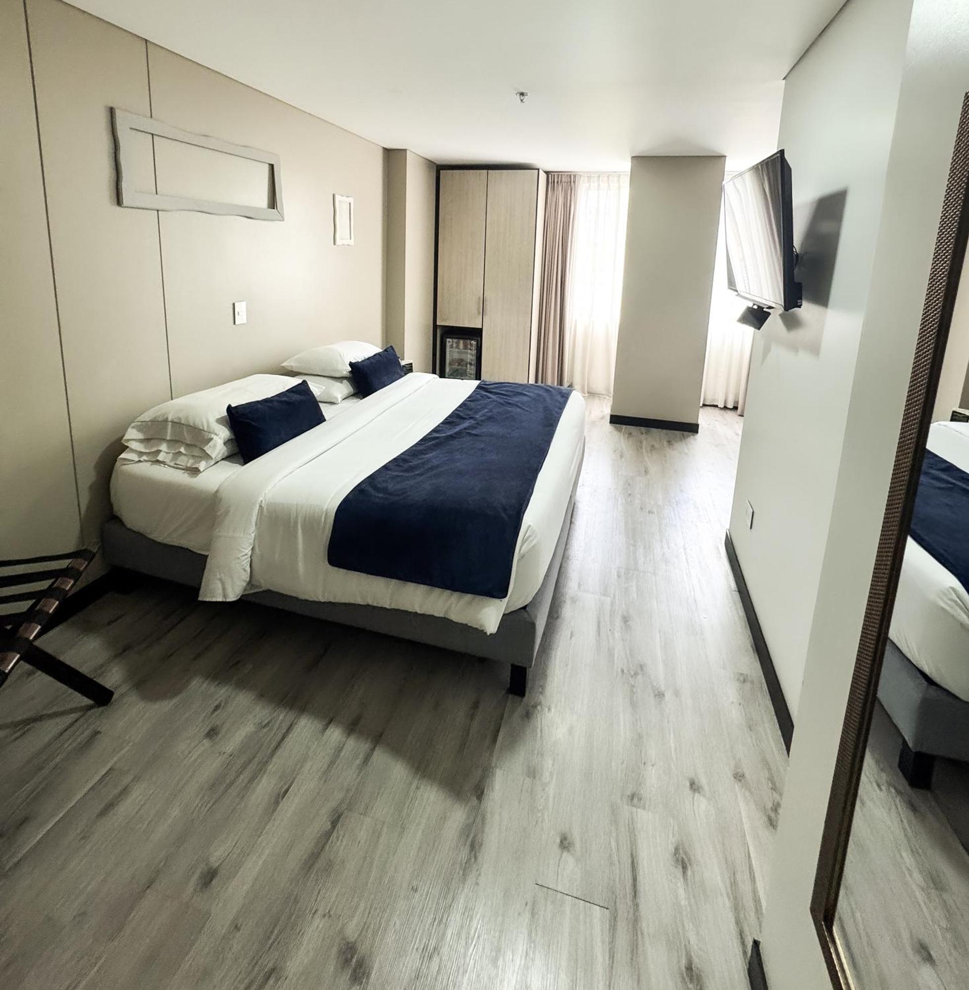 Hotel Wlh Silver Corferias Богота Екстер'єр фото
